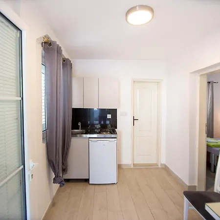 Novak Apartment Budva