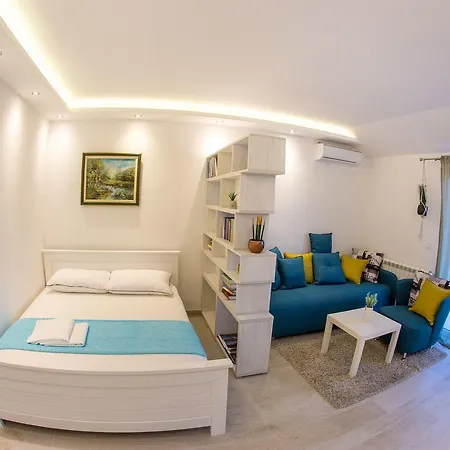 Novak Apartment Budva